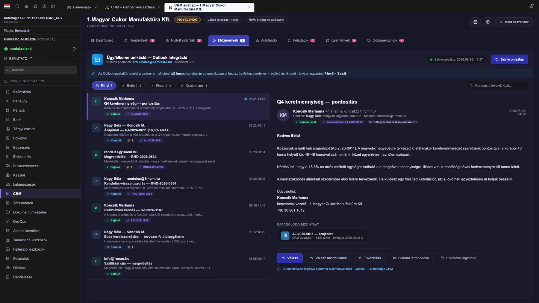 DataMagic CRM Előzmények fül: Outlook integráció, a partnerhez rendelt bejövő és kimenő levelek listája, olvasó panel a kapcsolódó árajánlat-bizonylattal